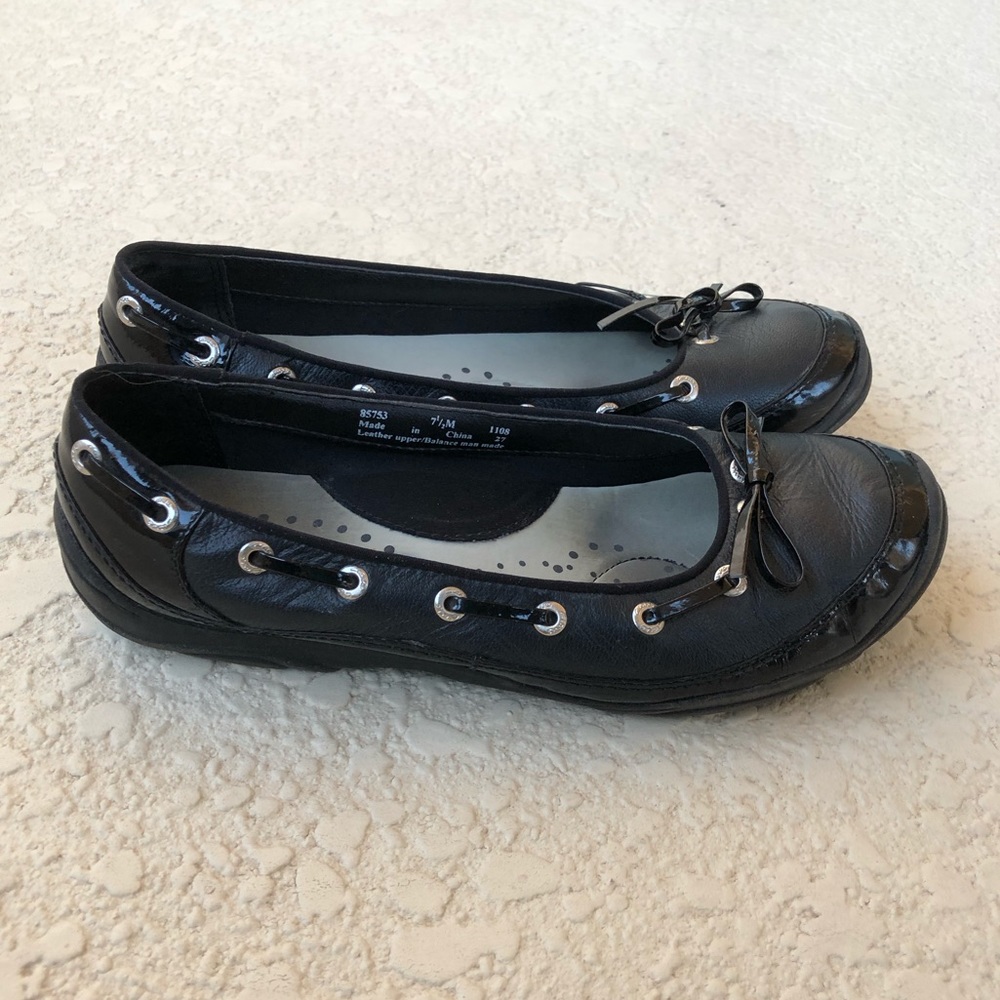 Clarks Flats - 3 for $50